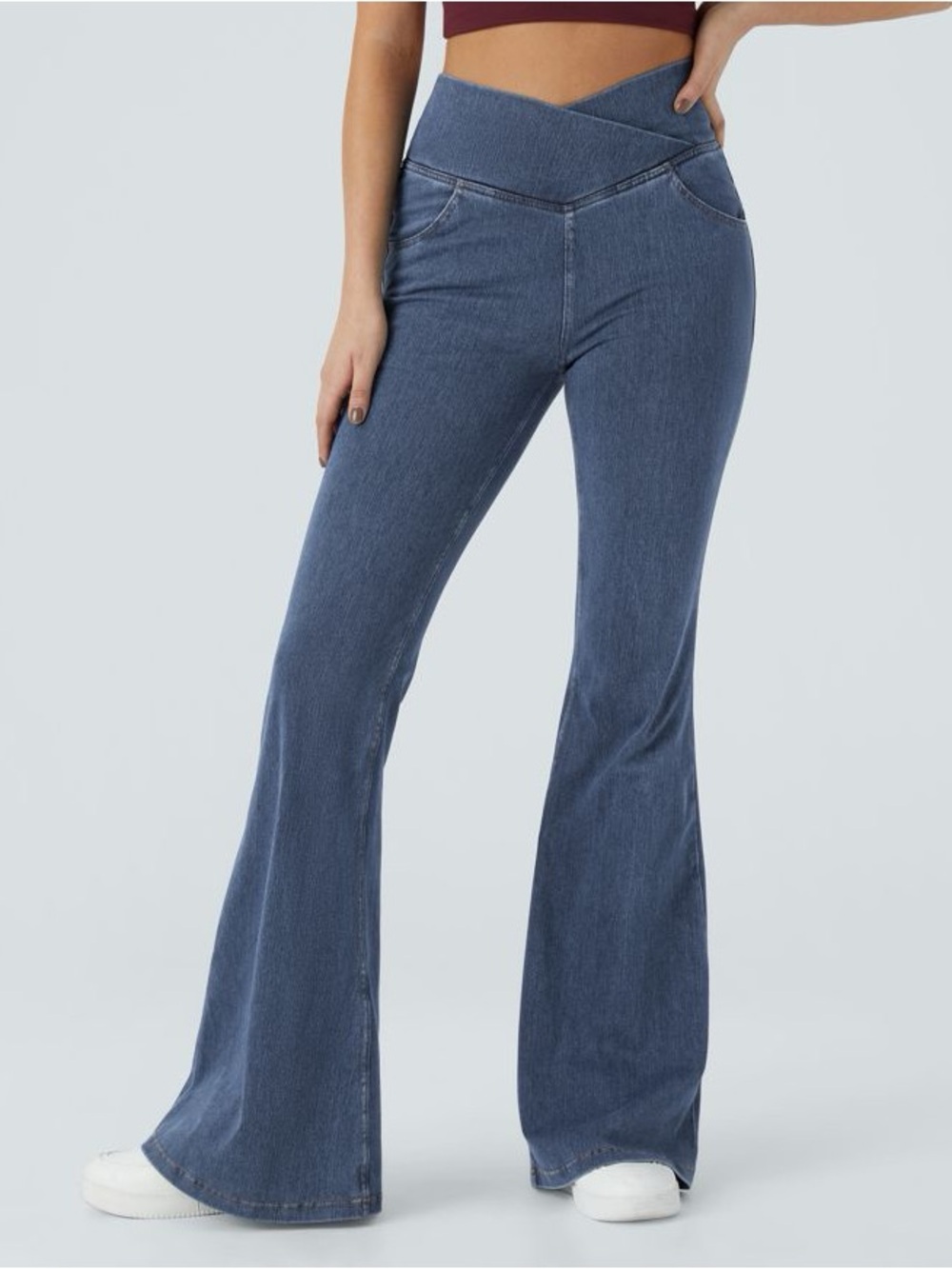 Women’s Blue Flare Jeans, HALARA, XL, petite